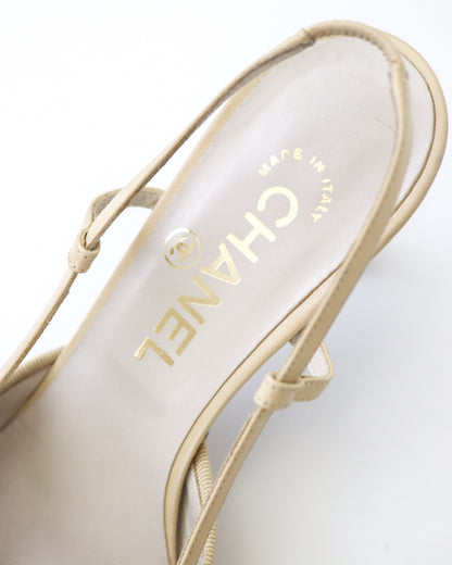 Vintage Chanel Iconic Tan Black Slingback CC Logo Bow Embellished Heels / 36.5 (US 6.5)