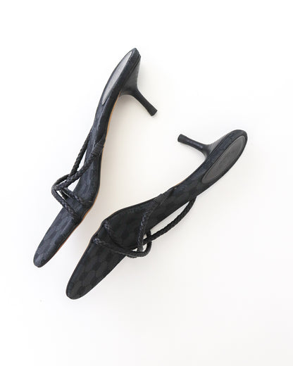 Vintage F/W 2002 Gucci by Tom Ford Black Monogram Kitten Heel Mules Braided Leather Detail / 40 (US 10)