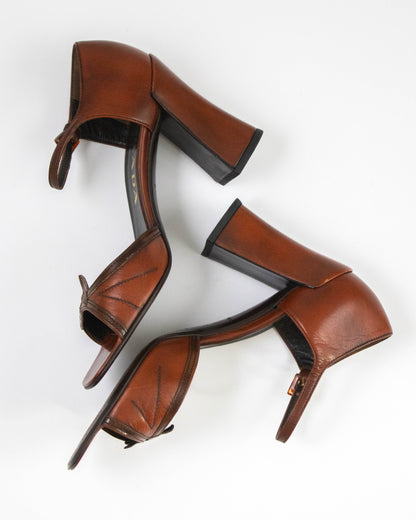 Vintage Prada F/W 1996 Brown Leather Flower Applique Runway Heels / 37.5 (US 7.5)