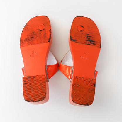 Vintage 1990s Gucci by Tom Ford Coral Orange Thong Mules Horsebit Clogs / 37 (US 7)