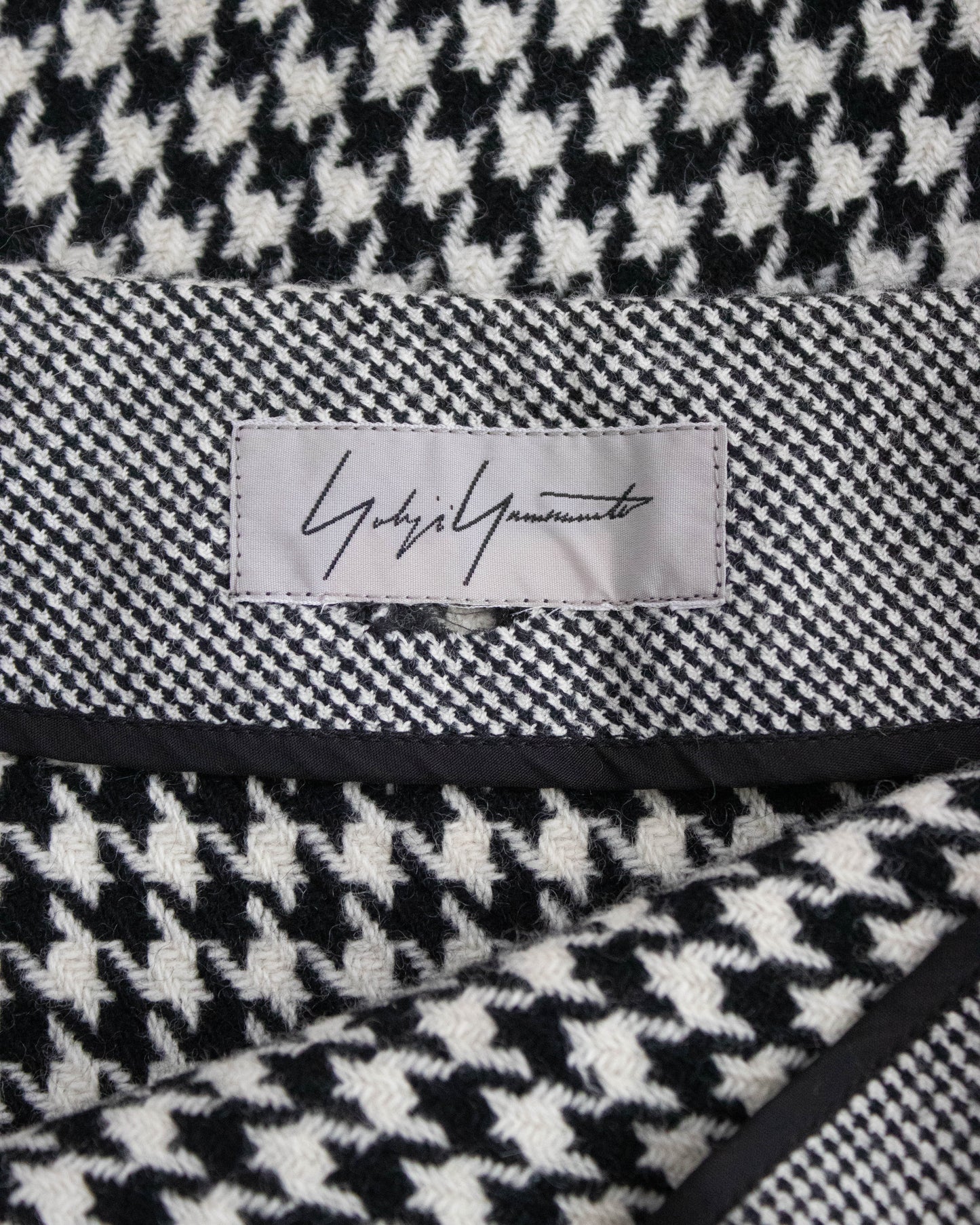 Vintage F/W 2003 Yohji Yamamoto Wool Houndstooth Long Runway Skirt / XS-S