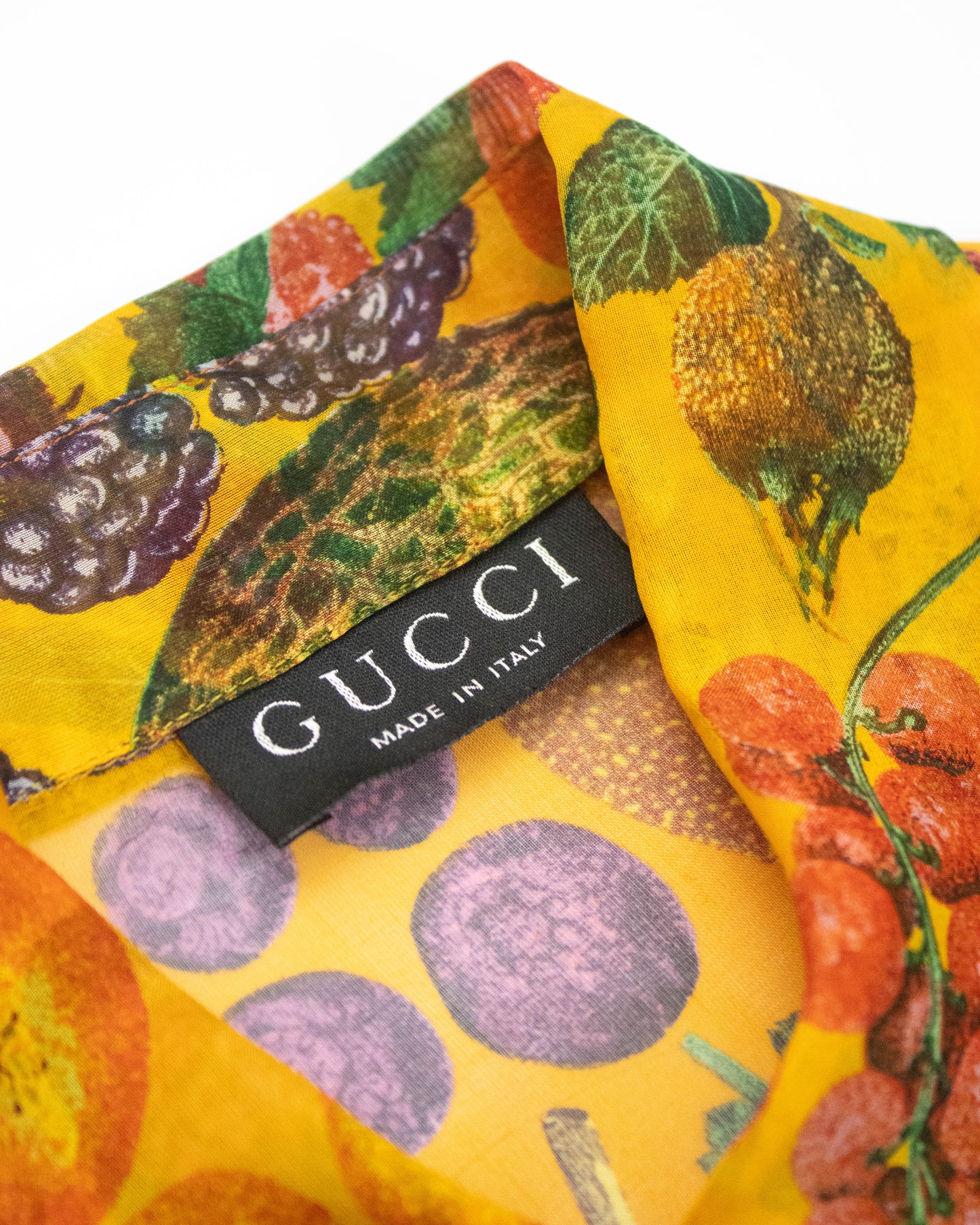 Vintage S/S 1996 Gucci by Tom Ford Fruit Print Silk Blouse / IT 42 (S-M)