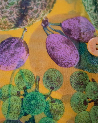 Vintage S/S 1996 Gucci by Tom Ford Fruit Print Silk Blouse / IT 42 (S-M)