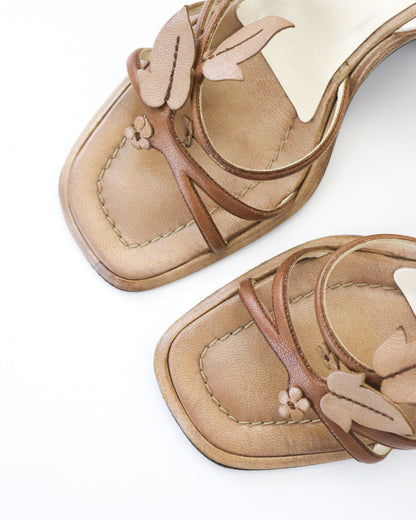 Vintage S/S 1997 Prada Beige Floral Vine Leaf Applique Wedge Sandals / 35 (US 5)