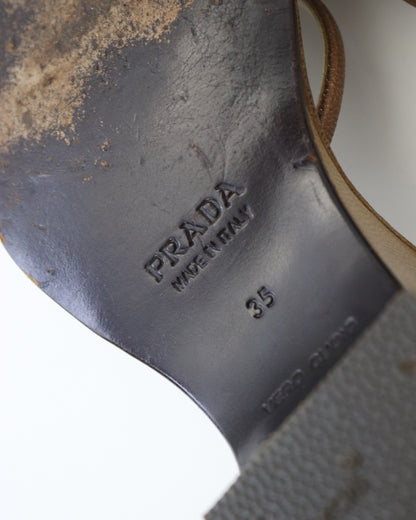 Vintage S/S 1997 Prada Beige Floral Vine Leaf Applique Wedge Sandals / 35 (US 5)