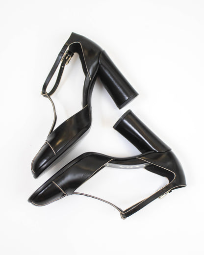 Vintage Prada Black T-strap Mary Jane 'Legally Blonde' Heels / 34.5 (US 4.5)