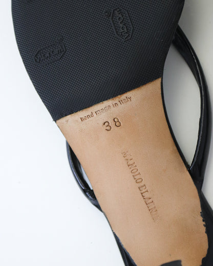 Vintage Manolo Blahnik Black Leather Kitten Heel Thong Mules / 38 (US 8)