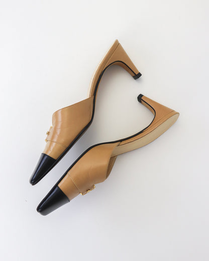 Vintage 2000s Chanel Tan Black CC Logo Kitten Heel Mules / 36 (US 6)