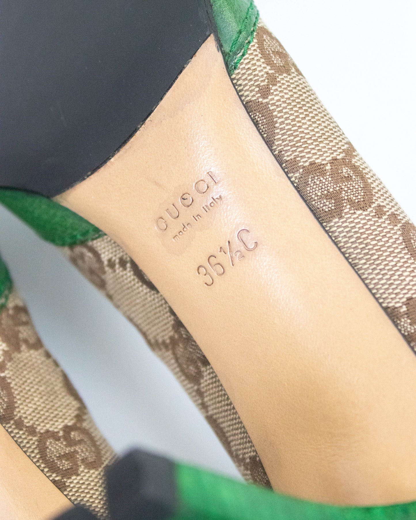 Vintage Gucci Monogram Canvas Pumps Chain Detail / 36.5 (US 6.5)
