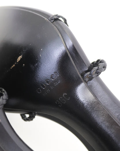 Vintage F/W 2002 Gucci by Tom Ford Black Ostrich Leather Lace Up Heels / 36 (US 6)