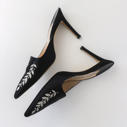 Rare Vintage Manolo Blahnik Black Satin Mules Floral Embroidery Detail As seen in The Sopranos / 36.5 (US 6.5)