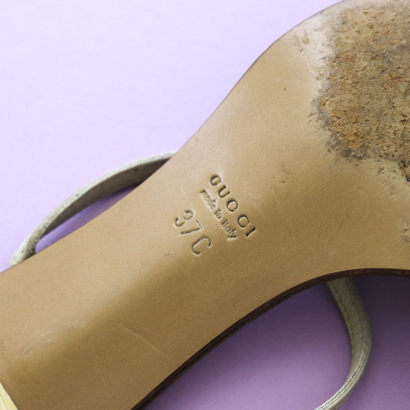 Vintage Gucci by Tom Ford Leather Kitten Heel Mules Metal Horsebit Detail / 37 (US 7)