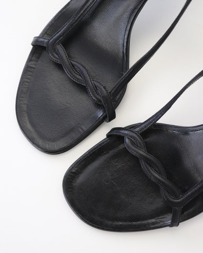 Vintage Gucci by Tom Ford Black Leather Sandals Braided Detail / 37.5 ( US 7.5)