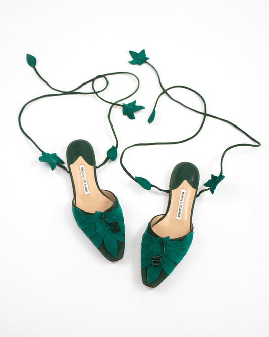 Manolo Blahnik Green Leaf Applique Lace Up Flats / 37 (US 7)
