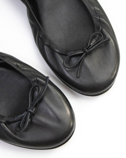 Manolo Blahnik Tobaly Black Soft Leather Ballet Flats / 35 (US 5)