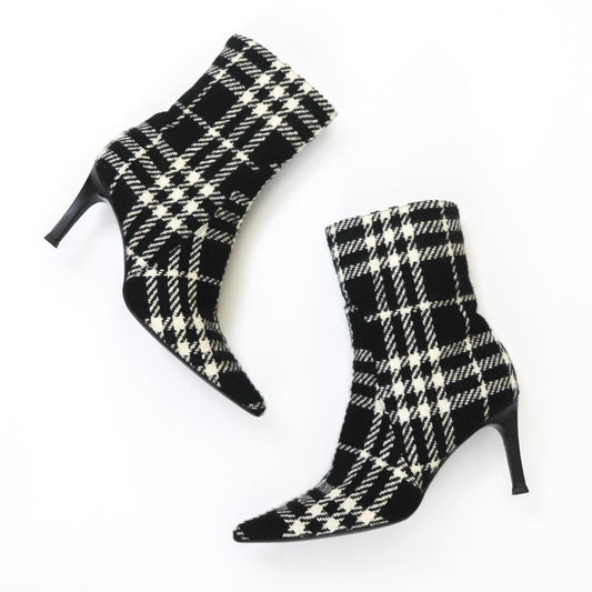 Vintage 2000s Burberry Black Nova Check Wool Boots Pointed Toe Heels / 37 (US 7)