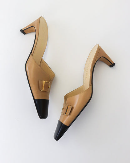 Vintage 2000s Chanel Tan Black CC Logo Kitten Heel Mules / 36 (US 6)