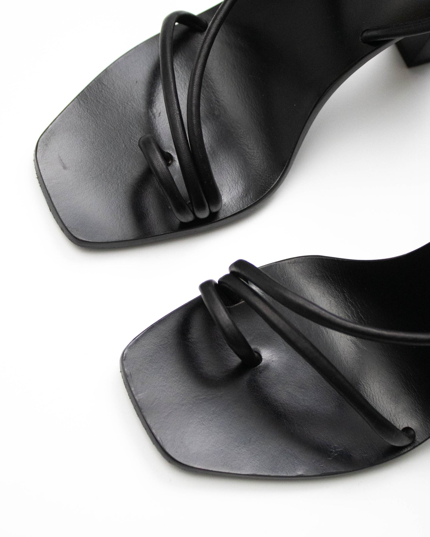 Vintage 2000s Gucci by Tom Ford Black Leather Ankle Wrap Heels / 36 (US 6)