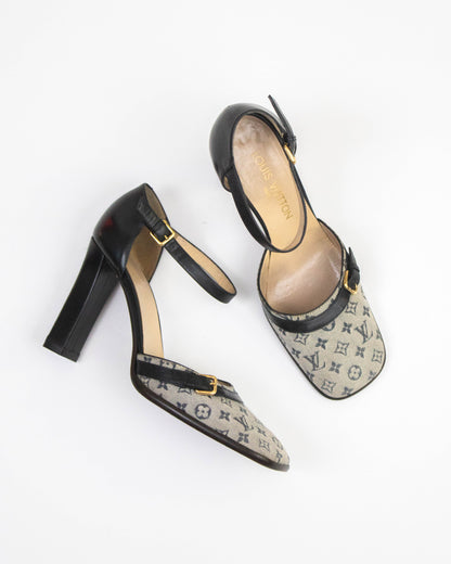 Vintage 2001 Louis Vuitton Navy Mini Lin Monogram Mary Jane Heels / 36.5 (US 6.5)