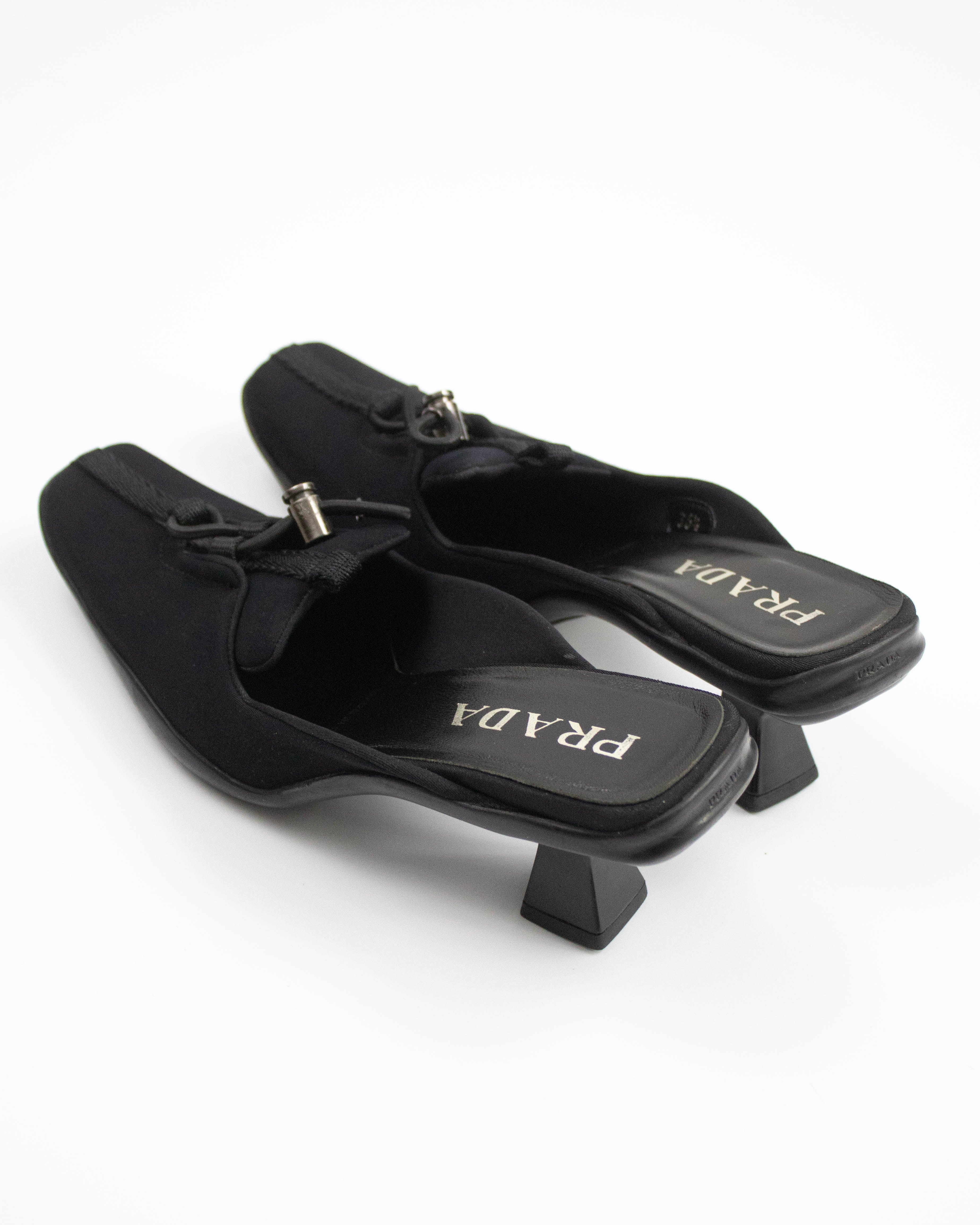 PRADAミュール Vintage F/W 1999 Prada Black Nylon Kitten Heel Mules / 36.5 (US