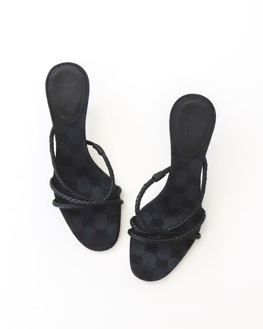 Vintage F/W 2002 Gucci by Tom Ford Black Monogram Kitten Heel Mules Braided Leather Detail / 35 (US 5)