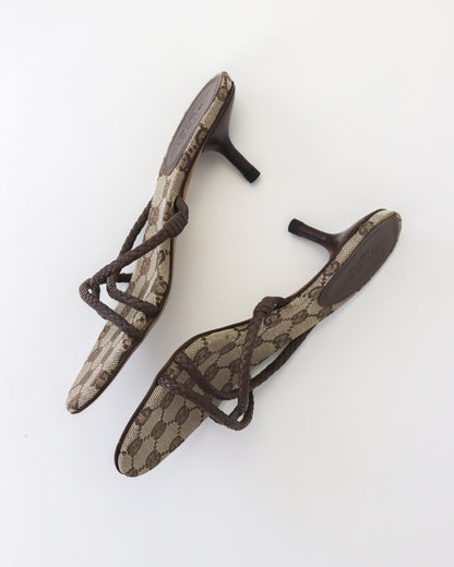 Vintage F/W 2002 Gucci by Tom Ford GG Monogram Braided Leather Kitten Heel Mules / 34.5 (US 4.5)