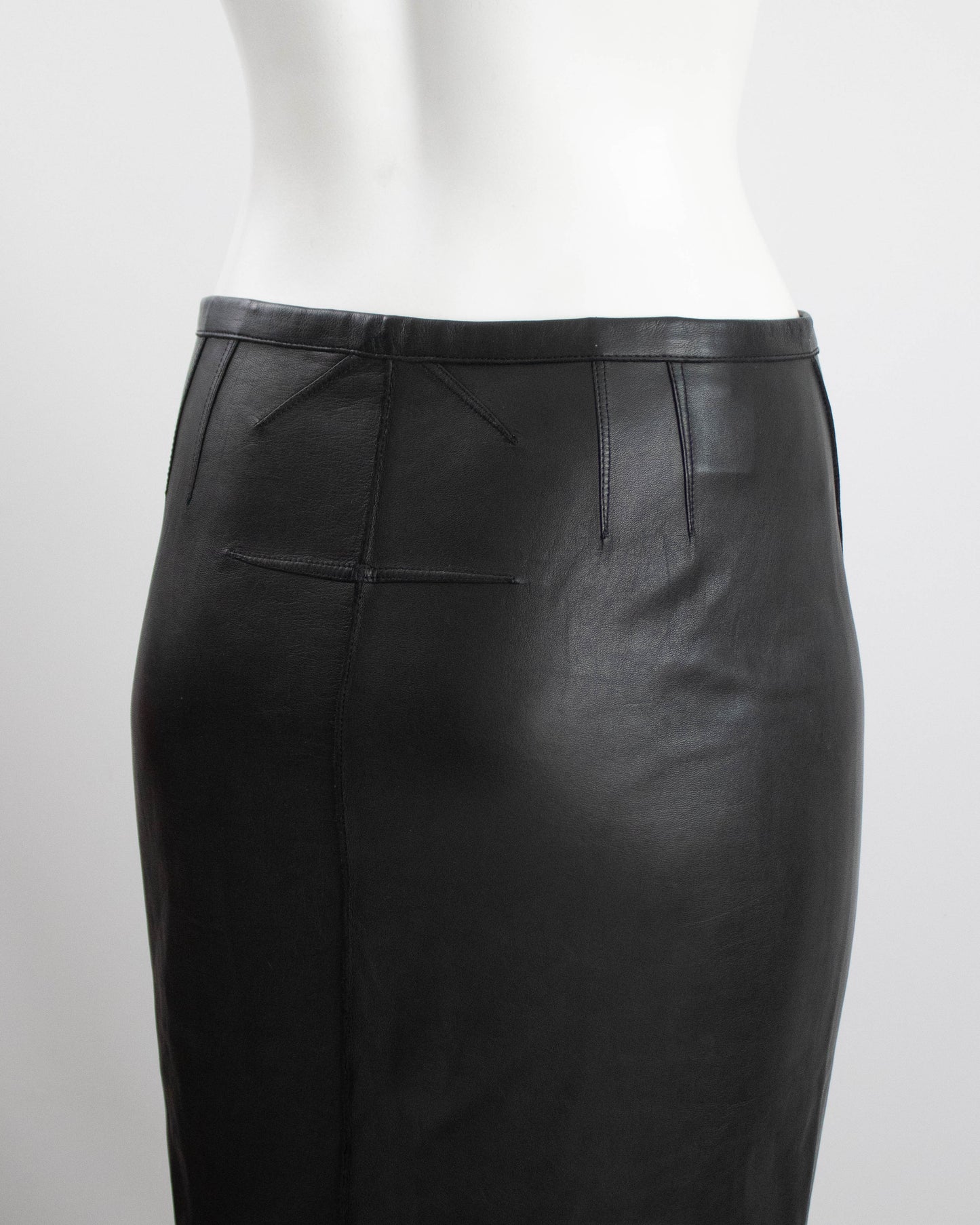 Vintage F/W 2003 Calvin Klein Collection Black Leather Skirt / XS-S