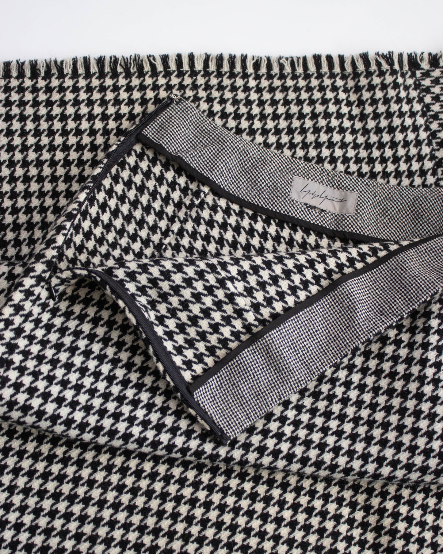 Vintage F/W 2003 Yohji Yamamoto Wool Houndstooth Long Runway Skirt / XS-S
