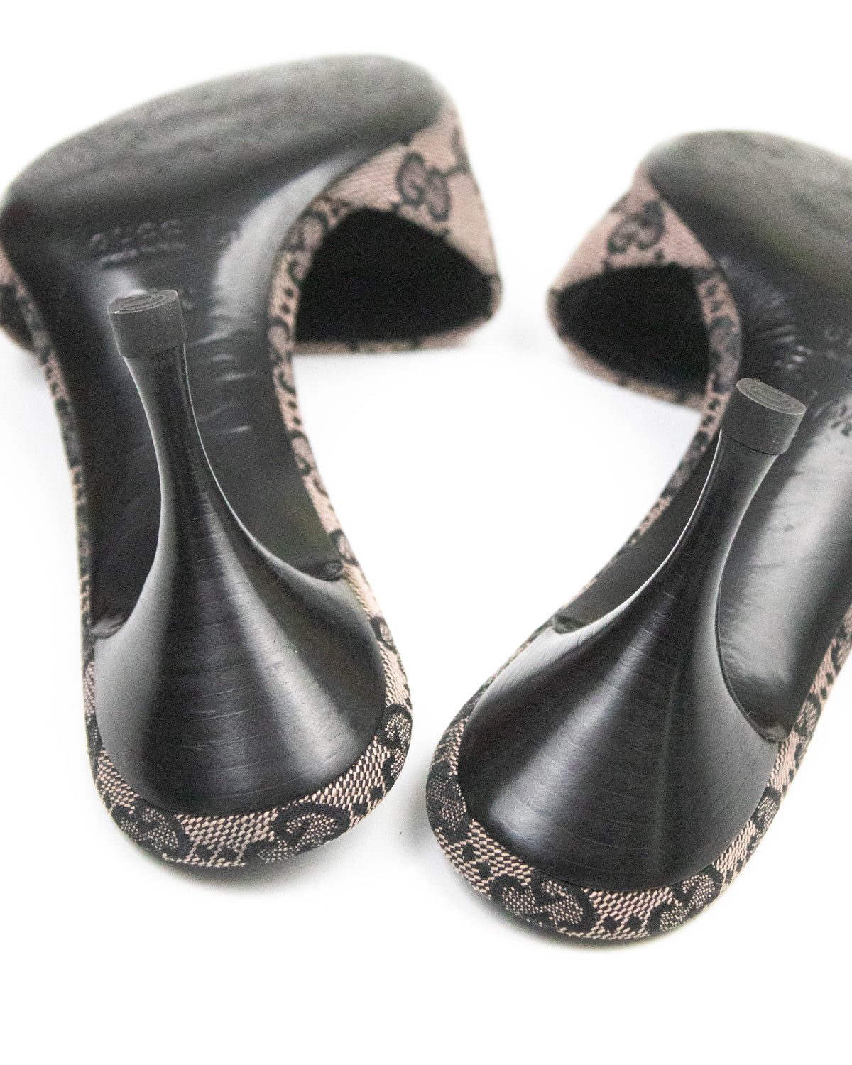 Vintage Gucci Pale Pink Monogram Canvas Mule Heels / 37.5 (US 7.5)