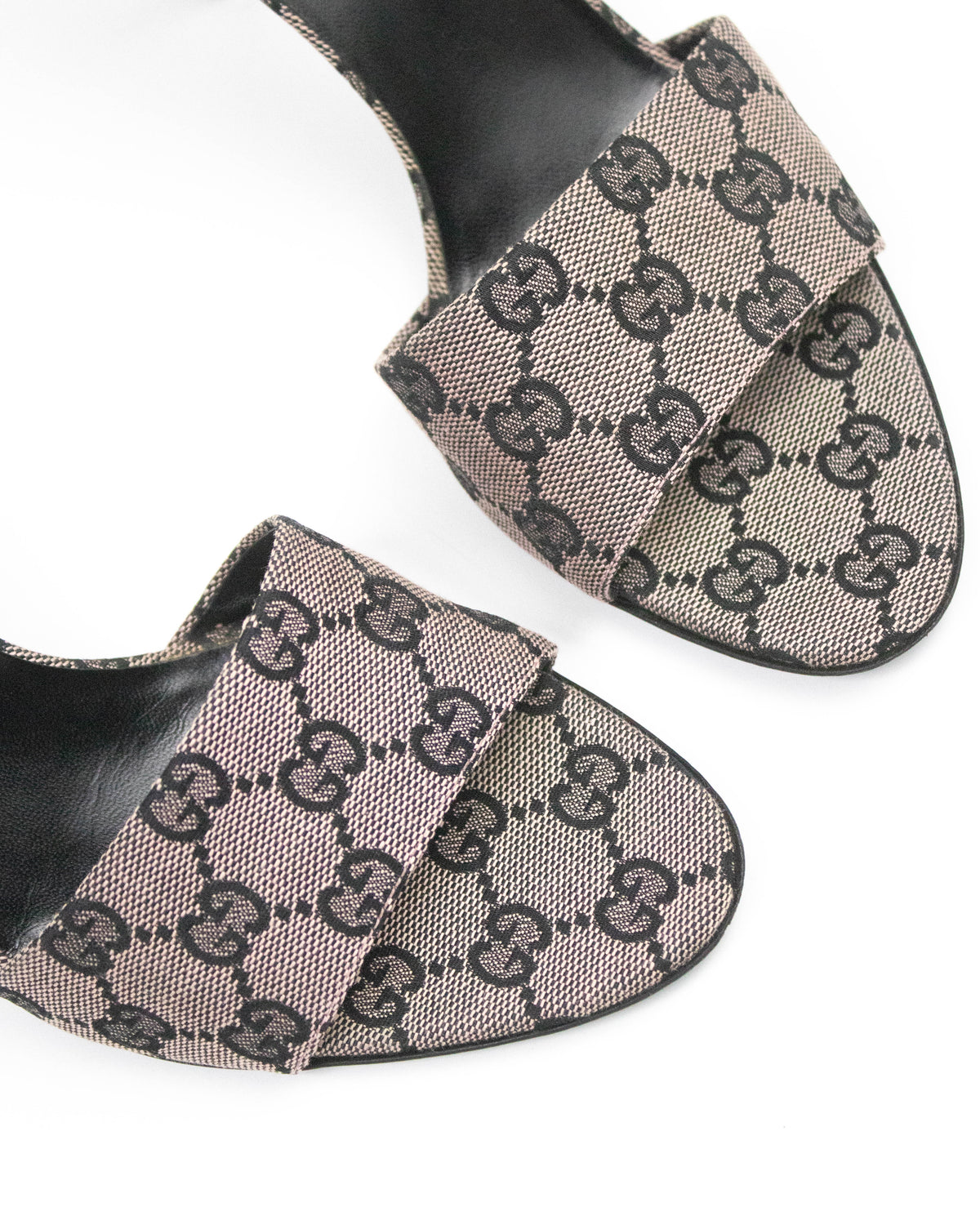Vintage Gucci Pale Pink Monogram Canvas Mule Heels / 37.5 (US 7.5)