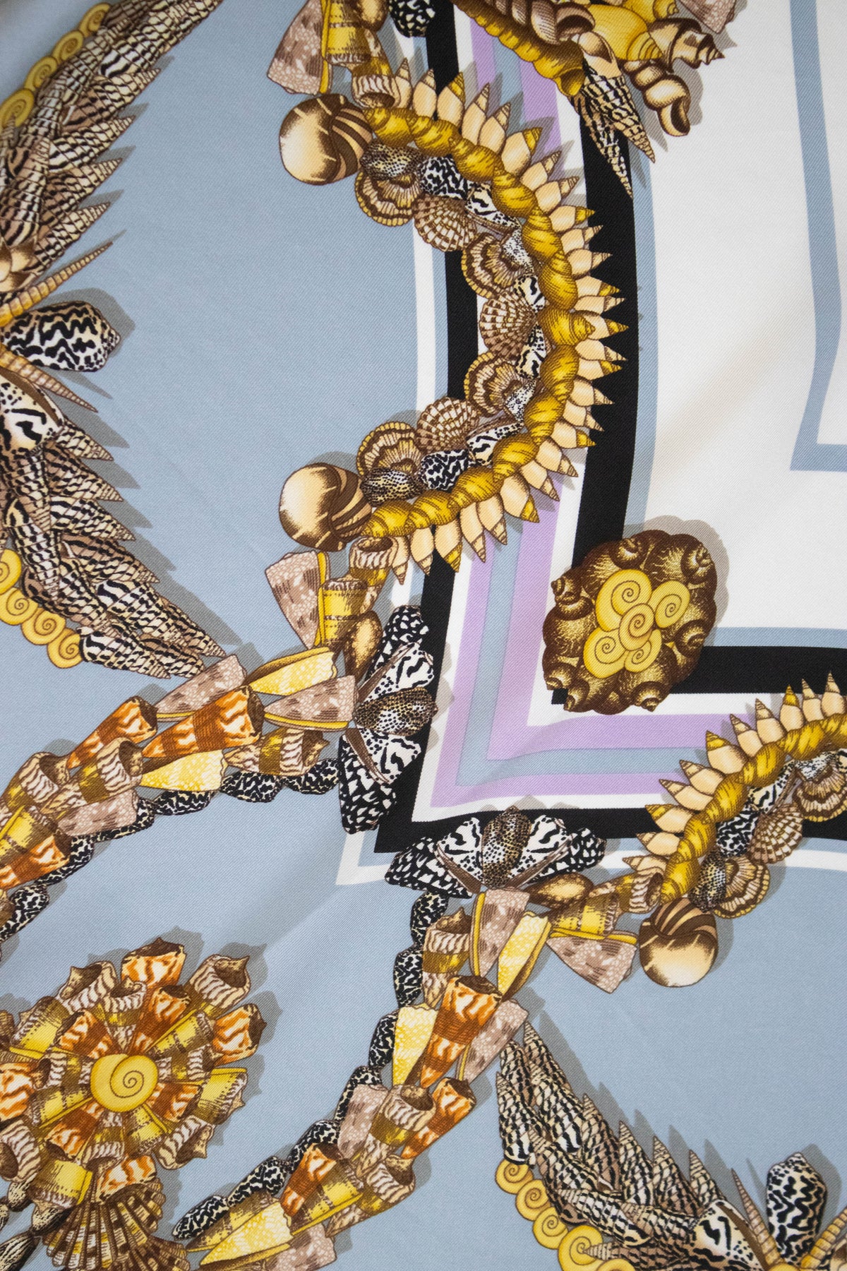 Vintage Gucci Resort 2009 Silk Seashell Print Scarf Tie Top