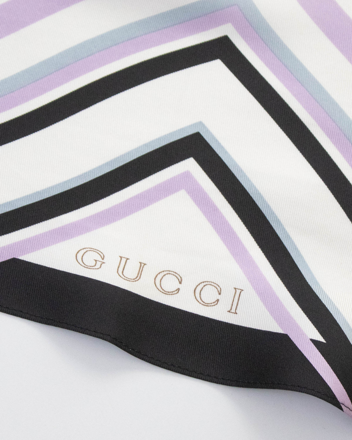 Vintage Gucci Resort 2009 Silk Seashell Print Scarf Tie Top