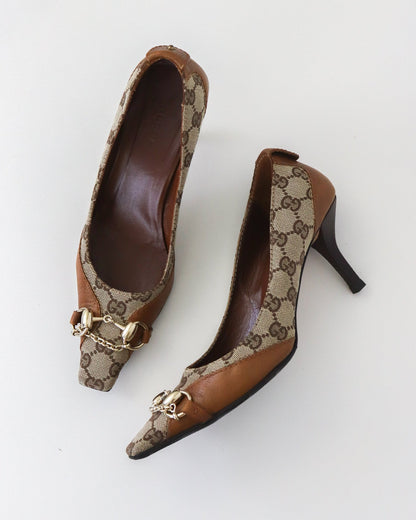 Vintage Gucci by Tom Ford Beige GG Monogram Pumps Chain Horsebit Heels / 37 (US 7)