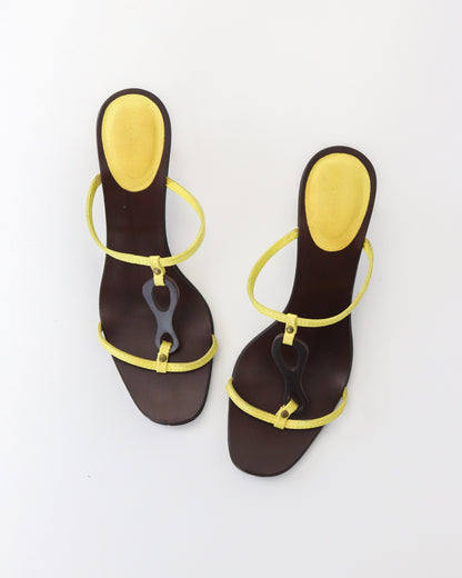 Vintage Gucci by Tom Ford Reptile Leather Kitten Heel Mules Horsebit Detail / 37.5 (US 7.5)