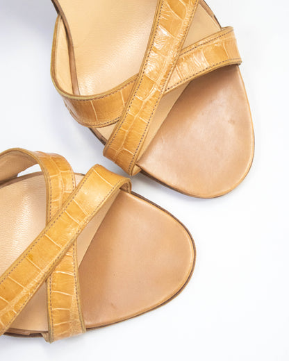 Vintage Manolo Blahnik Beige Callasli Slingback Heels / 35 (US 5)