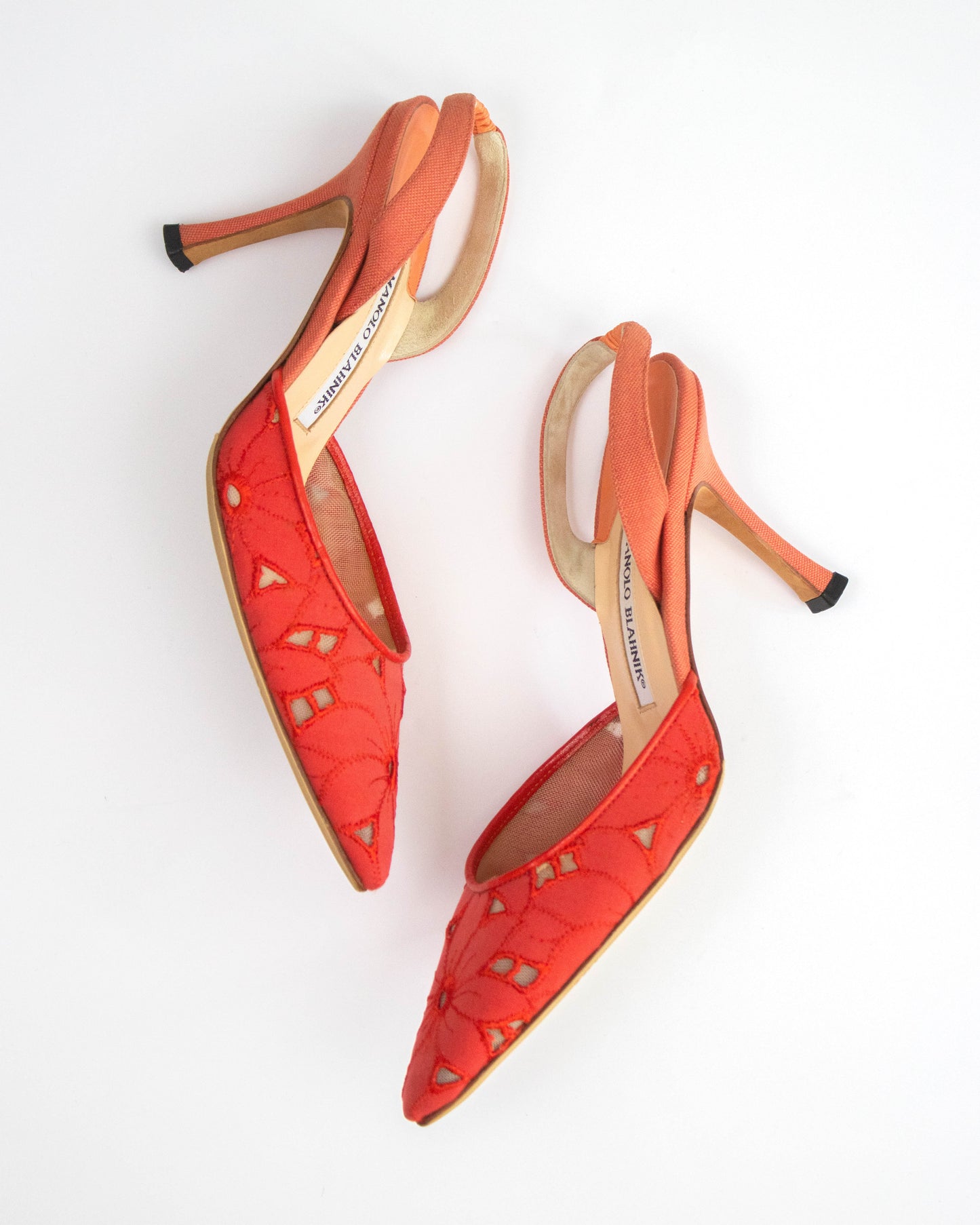 Vintage Manolo Blahnik Carolyne Coral Flower Embroidered Heels / 37 (US 7)