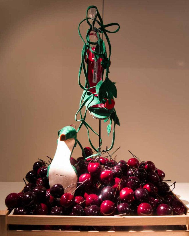 Vintage Manolo Blahnik Ossie/Ivy Floral Applique Ankle Wrap Heels / 38.5 (US 8.5)