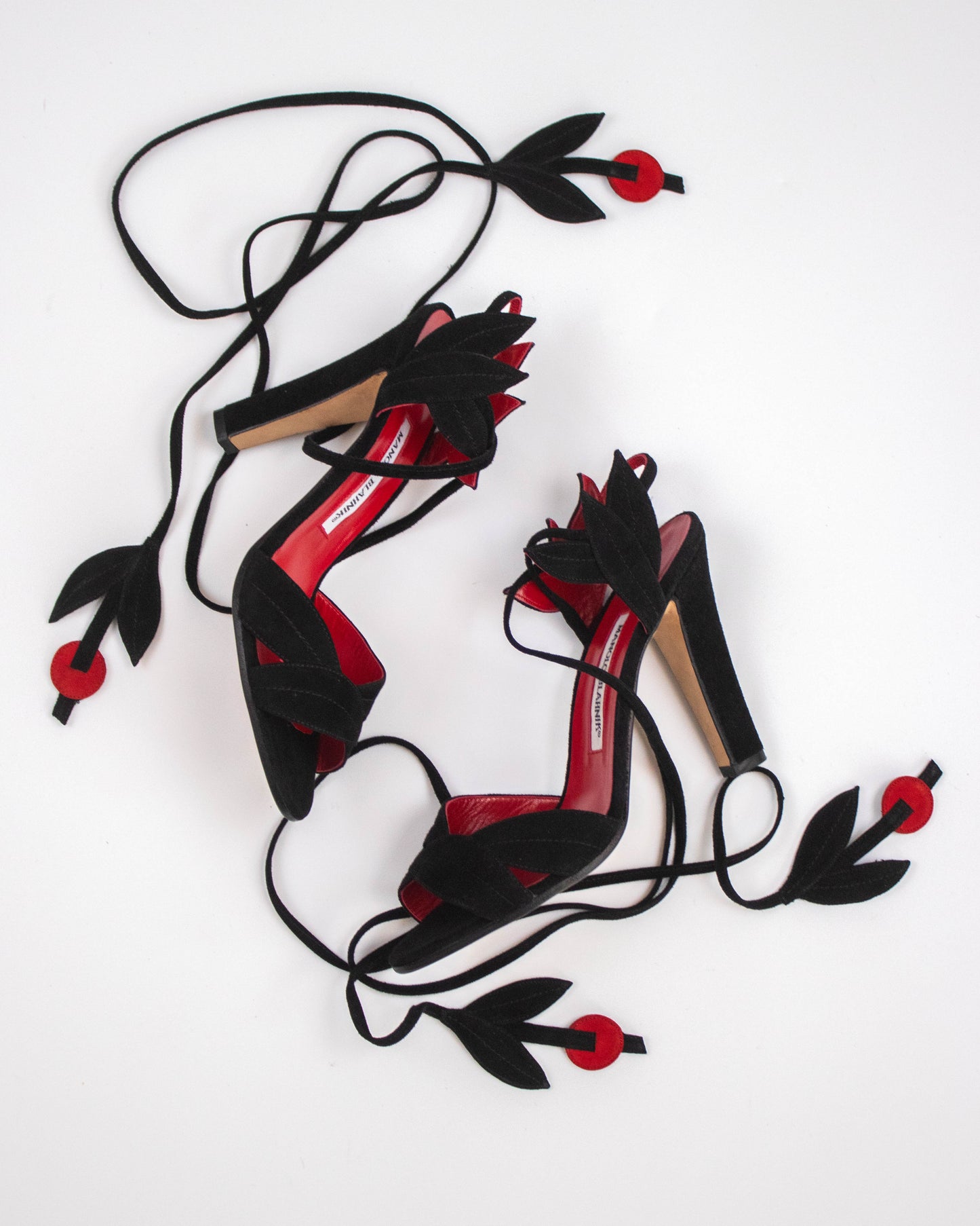 Vintage Manolo Blahnik Ossie/Ivy Floral Applique Ankle Wrap Heels / 38.5 (US 8.5)