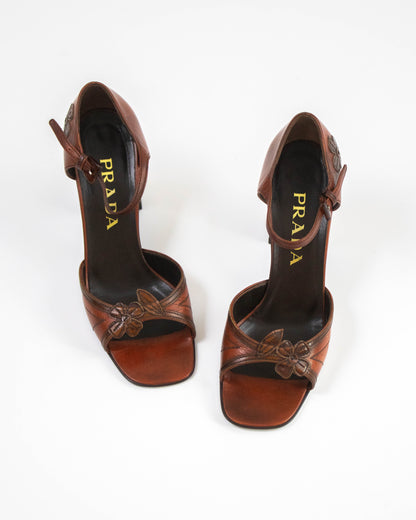 Vintage Prada F/W 1996 Brown Leather Flower Applique Runway Heels / 37.5 (US 7.5)
