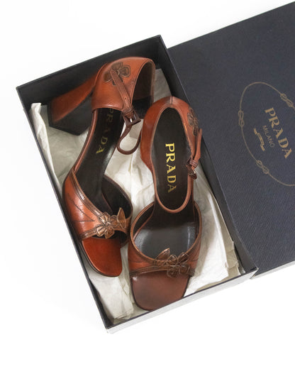 Vintage Prada F/W 1996 Brown Leather Flower Applique Runway Heels / 37.5 (US 7.5)