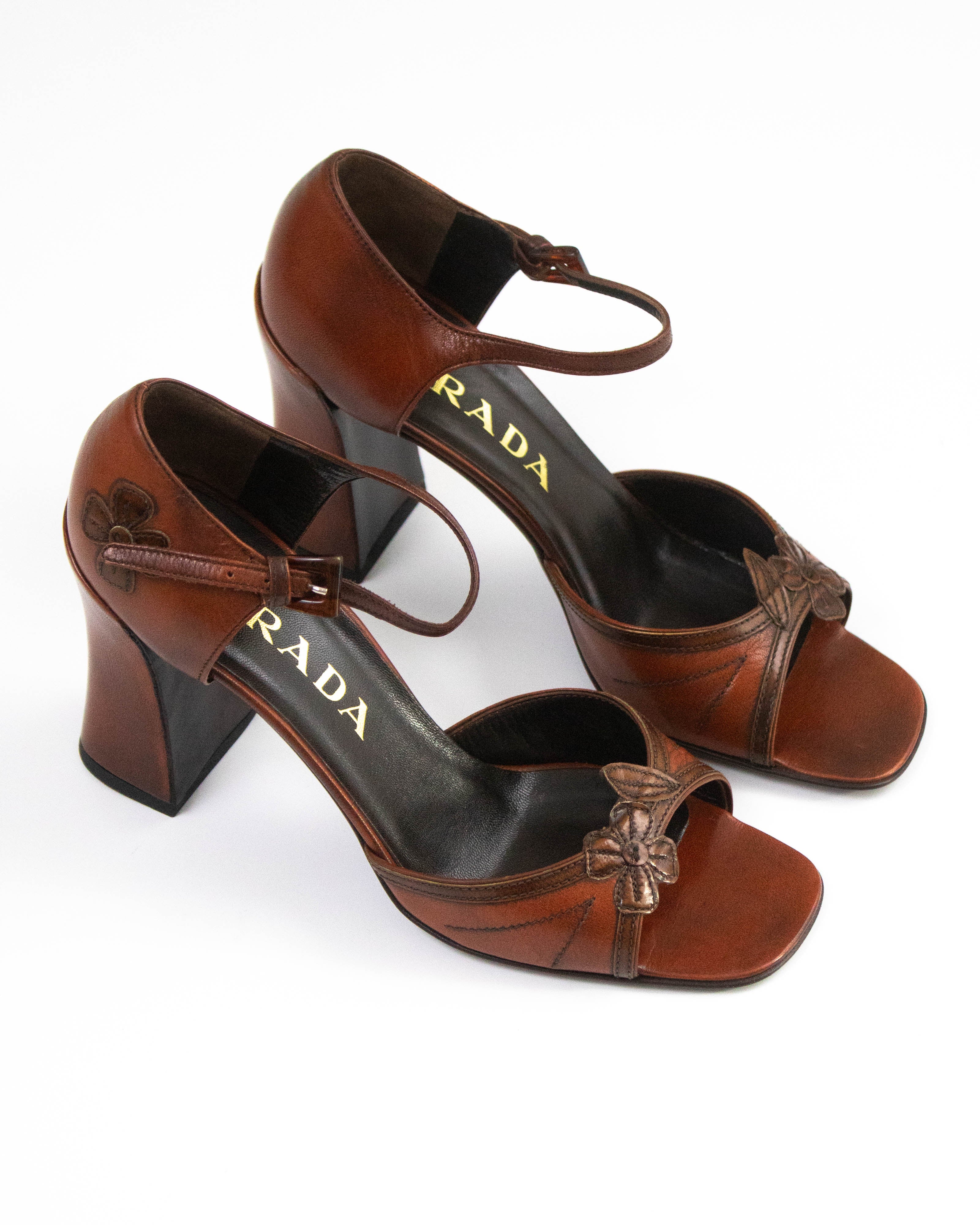 Vintage Prada F/W 1996 Brown Leather Flower Applique Runway Heels