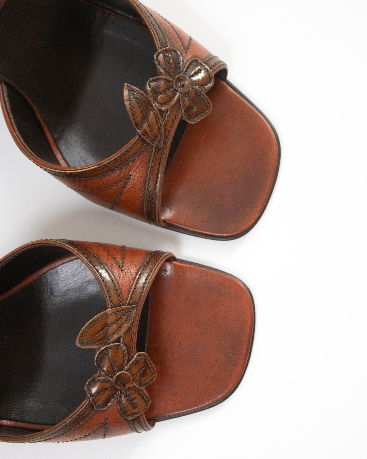 Vintage Prada F/W 1996 Brown Leather Flower Applique Runway Heels / 37.5 (US 7.5)