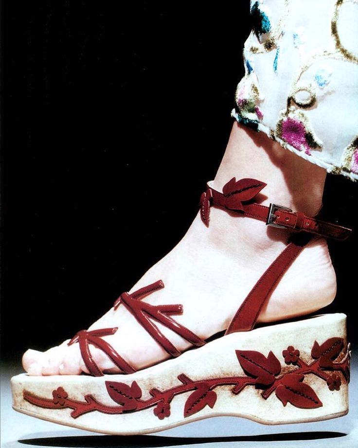 Vintage S/S 1997 Prada Floral Vine Leaf Applique Runway Wedge Sandals / 36 (US 6)