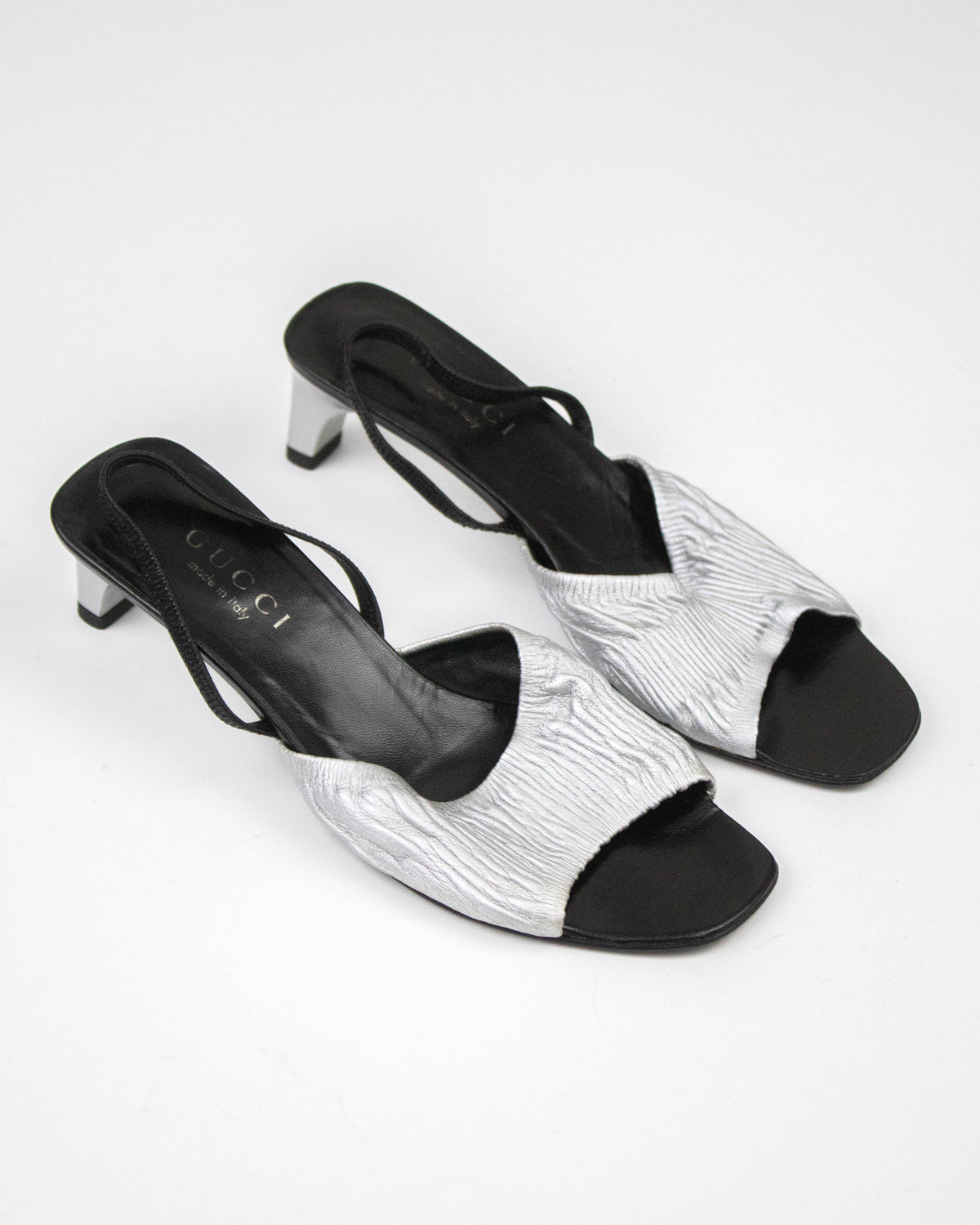 Vintage S/S 1999 Gucci by Tom Ford Silver Slingback Heels / 37 (US 7)