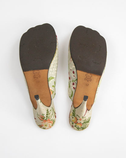 Vintage S/S 2000 Vivienne Westwood Floral Jacquard Animal Toe Mule Heels / 37 (US 7)