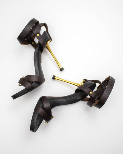Vintage S/S 2002 Gucci by Tom Ford Runway Brown Stiletto Heel Sandals / 36 (US 6)