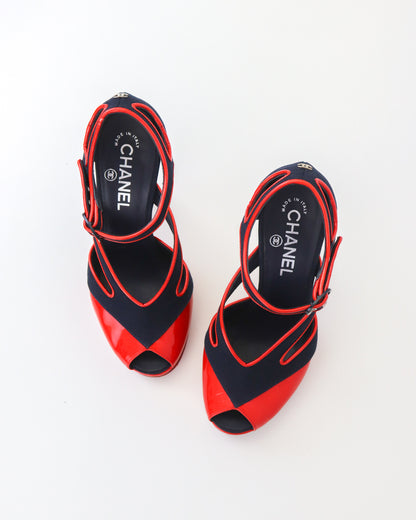 Vintage S/S 2008 Chanel Blue Red Open Toe Patent Leather Runway Heels / 37 (US 7)