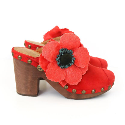 Vintage S/S 2010 Chanel Red Suede Wooden Clogs Large Poppy Flower Heels / 37 (US 7)