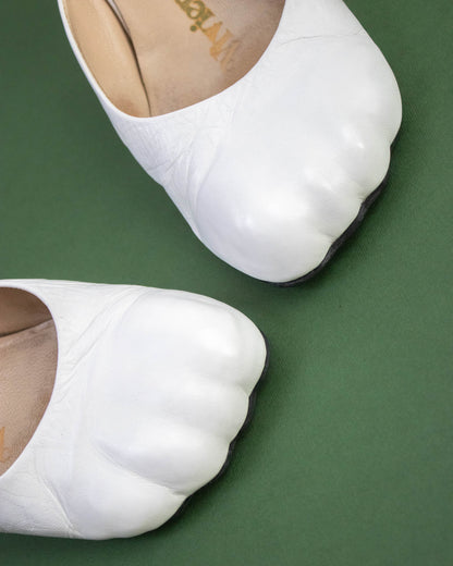 Vintage Vivienne Westwood White Animal Toe Mule Heels / 39 (US 9)