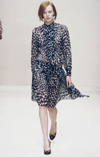 Vintage S/S 2000 Prada Hearts Print Silk Wrap Skirt / IT 40 (XS-S)